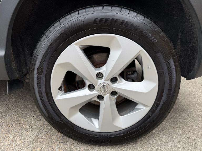 ** GREAT VALUE ** 2018 (68) Nissan Qashqai 1.5 dCi Acenta Premium 5 dr hatchback