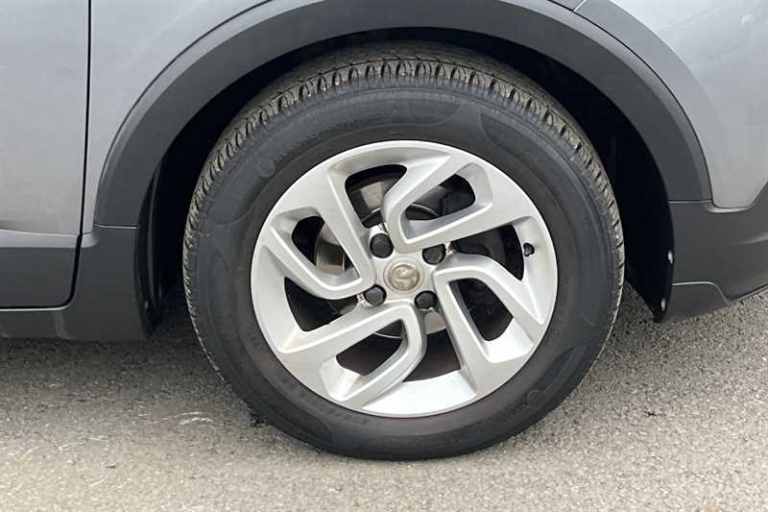 2019 Vauxhall Crossland X 1.2 SE 5dr HATCHBACK PETROL Manual