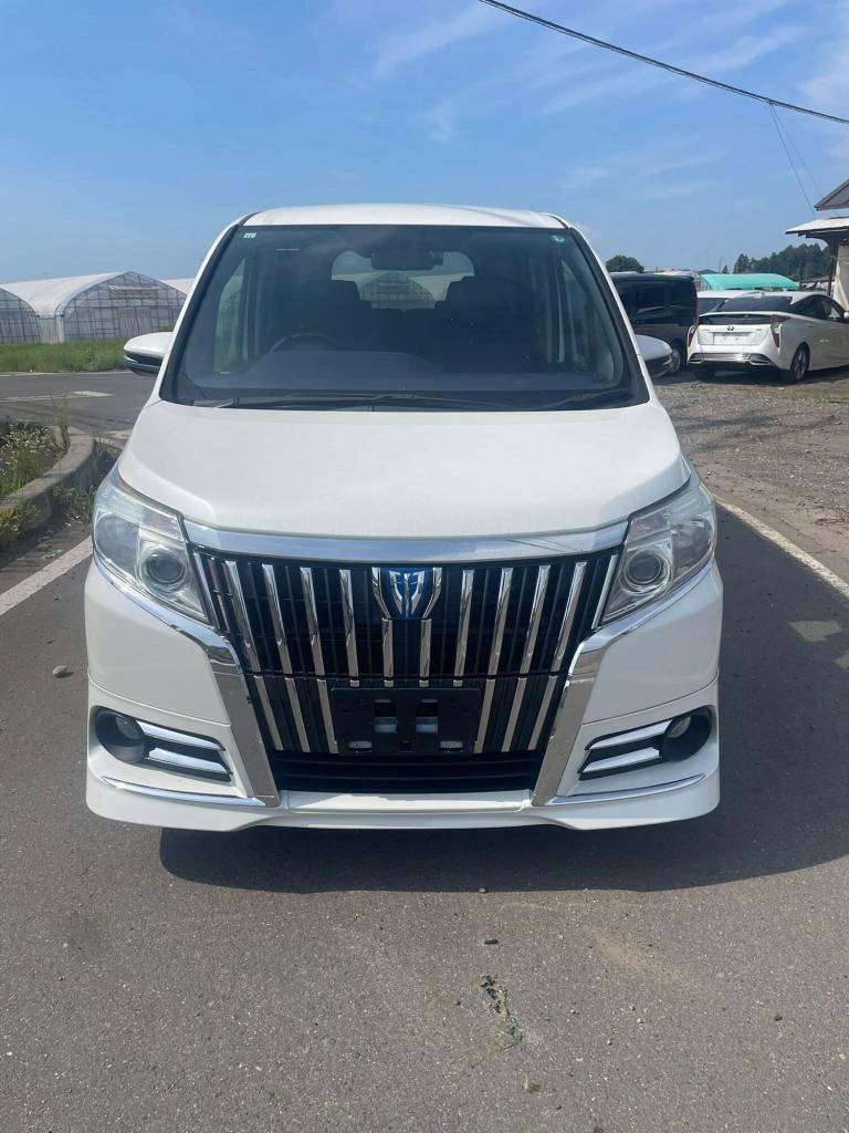 2015 Toyota ESQUIRE Voxy-Esquire 1.8 hybrid 7 seats automatic MPV Petrol/Electric Hybrid Automatic