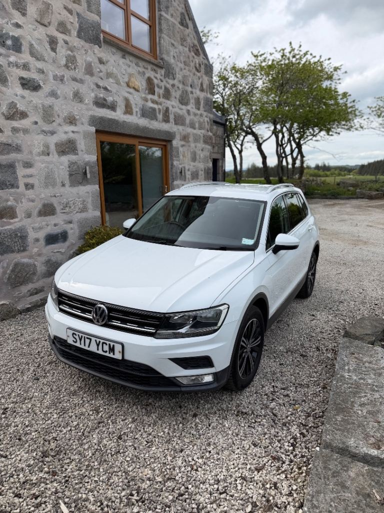 Volkswagen, TIGUAN, Estate, 2017, Manual, 1968 (cc), 5 doors