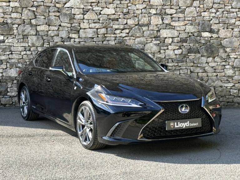 LEXUS ES 300h 2.5 F-Sport 4dr CVT