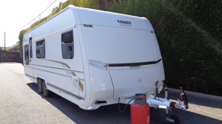 Fendt 650 Palace 5 BERTH,FIXED BED CARAVAN IN EXCELLENT CONDITION. 2023