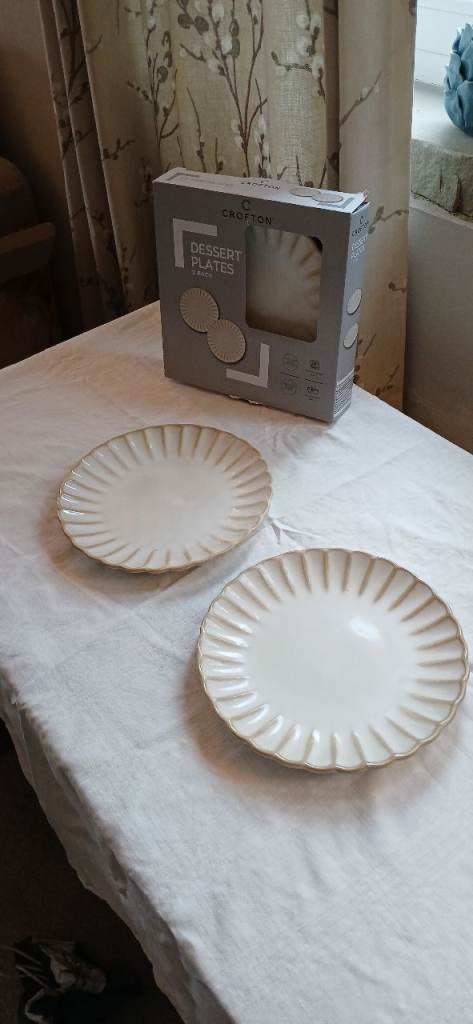 Sideplates Lovely Shell design