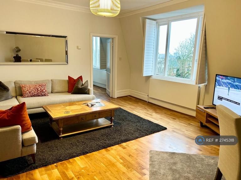 1 bedroom flat in West Hampstead, London, NW6 (1 bed) (#2745318)