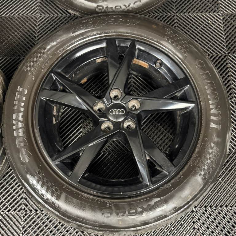17'' GENUINE AUDI Q3 5 Y SPOKE BLACK TIGUAN ALLOY WHEELS TYRES ALLOYS