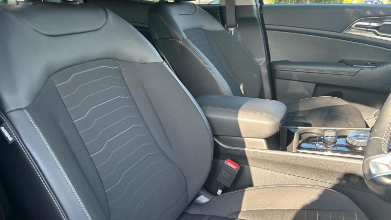 2025 Kia Sportage 1.6 T-GDi HEV 3 ESTATE Petrol/Electric Hybrid Automatic