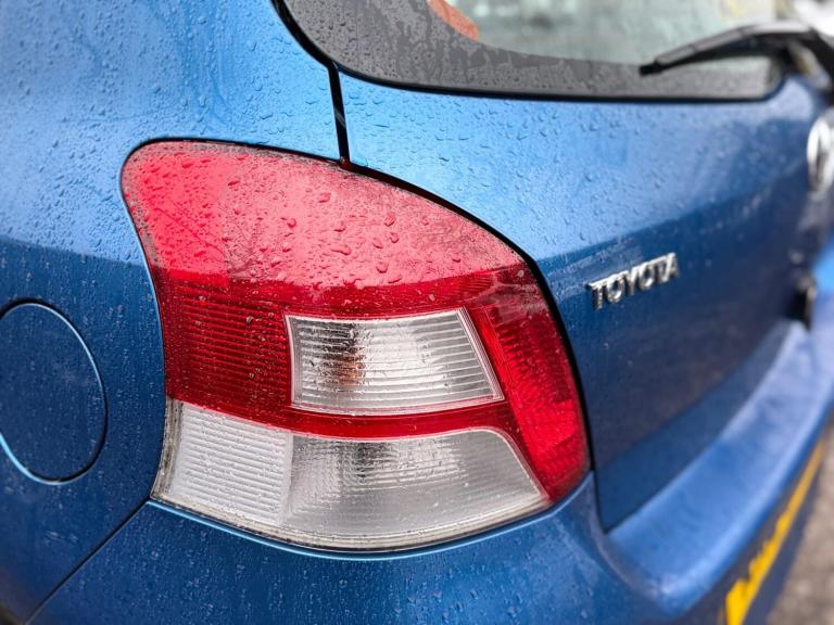 2010 Toyota Yaris 1.33 Dual VVT-i TR Euro 4 (s/s) 5dr HATCHBACK Petrol Manual