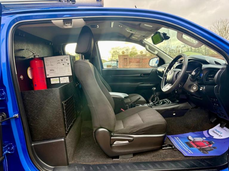 2019 Toyota Hilux Active Extra Cab Pick Up 2.4 D-4D TSS PICK UP Diesel Manual