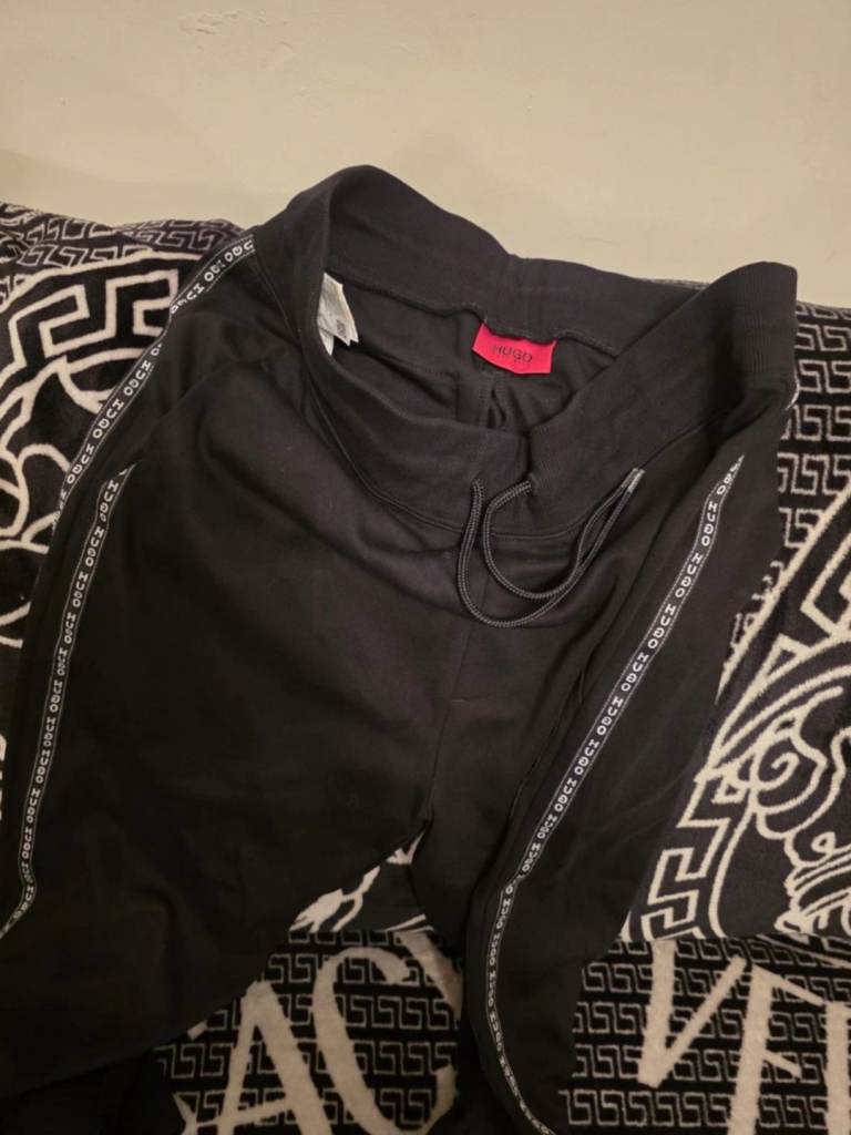 MENS HUGO BOSS TRACKSUIT