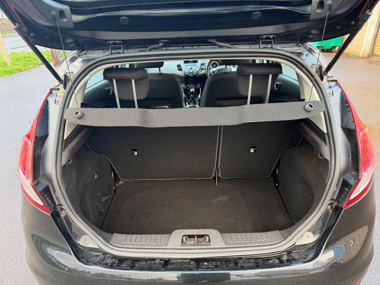 2014 Ford Fiesta 1.25 82 Zetec 5dr HATCHBACK PETROL Manual