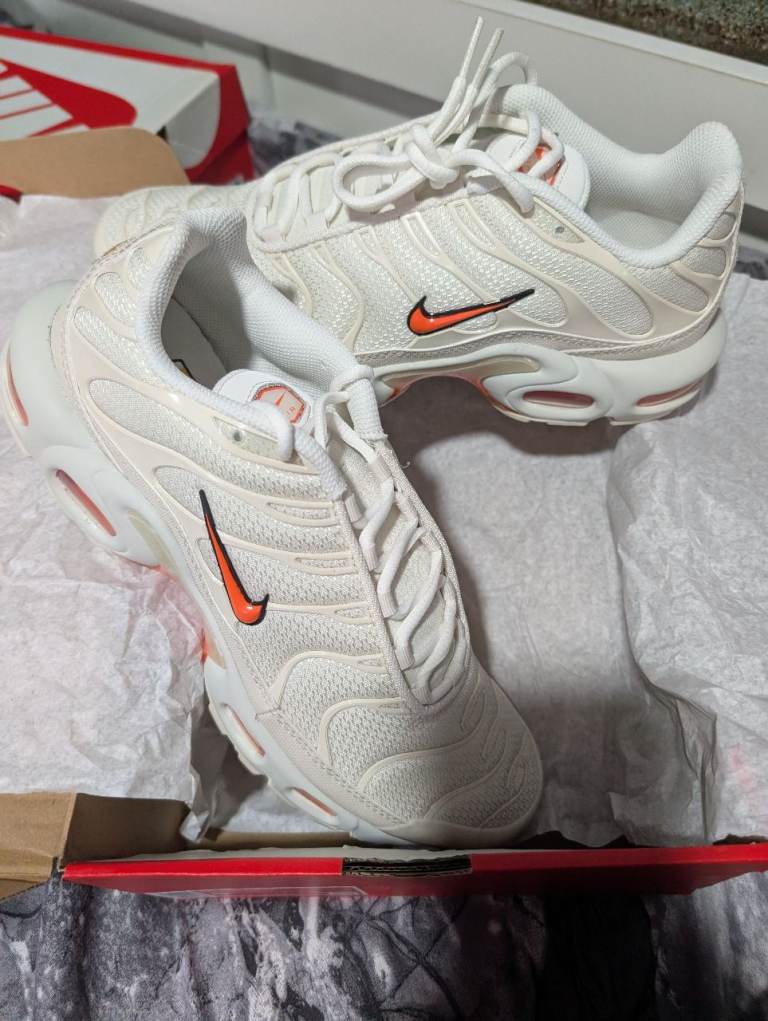 Nike TN's white/orange