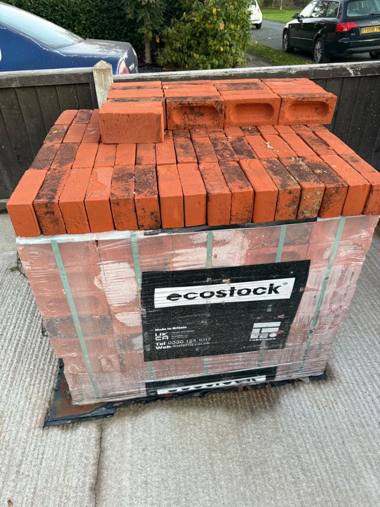 65mm Chelsea Smoke Red Facing Bricks