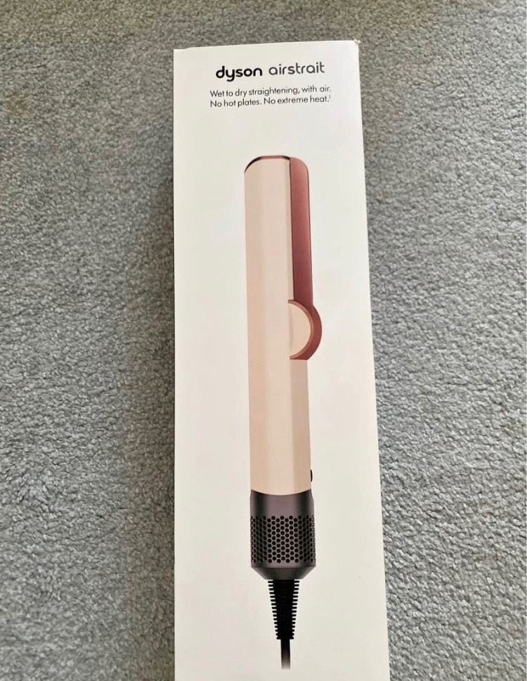 Dyson Airstrait Wet to Dry Straightener - Brand New
