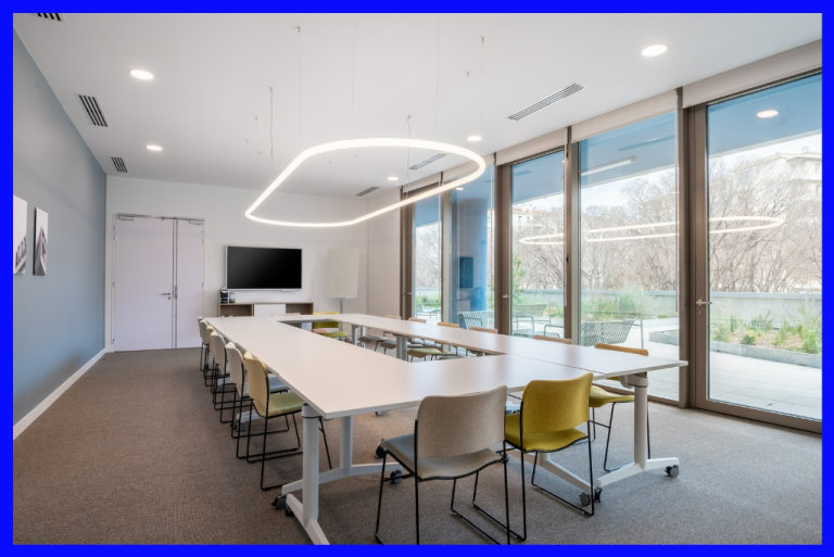 London - EC2M 1NH, Open plan office space for 115 people at London, Liverpool Street Station 