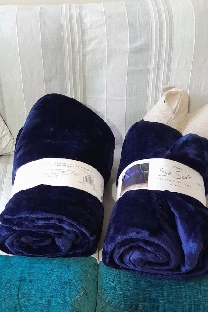 Oh So Soft Navy Throws