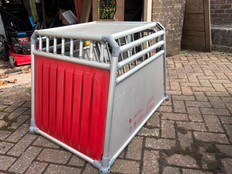 Large high quality dog crate