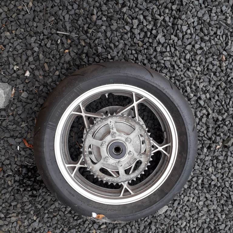 Suzuki GSX 17" rear wheel
