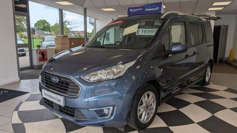 Ford Tourneo Connect GRAND TITANIUM TDCI MANUAL DIESEL WHEEL CHAIR ACCESIBLE