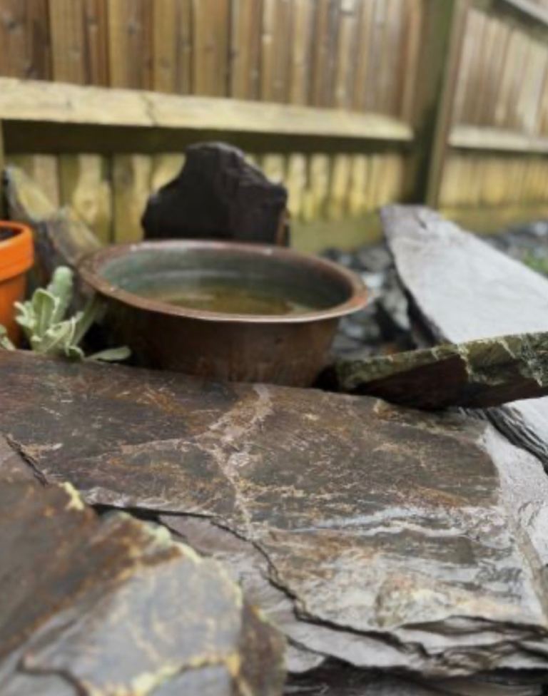 Antique copper bowl great patina