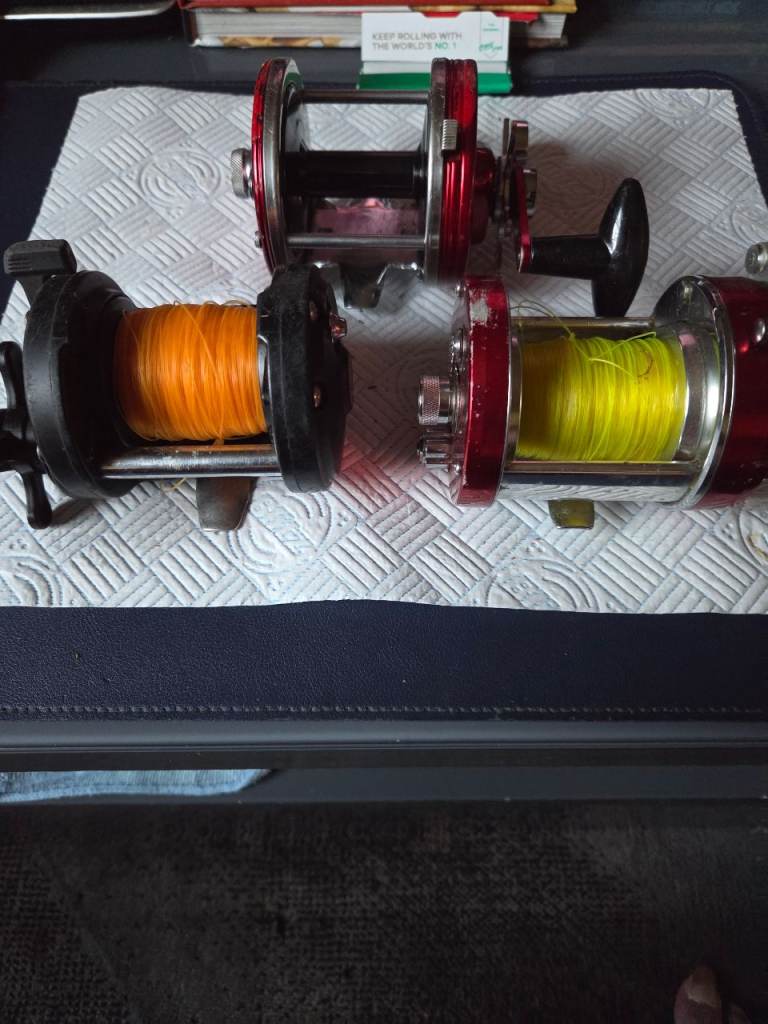 ABU BOAT REELS X 2 SHIMANO BOAT REEL X 1 IN A FAIR USED CONDITION