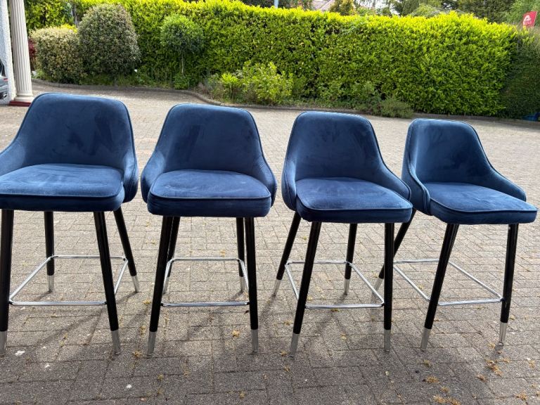 Kitchen island chairs 