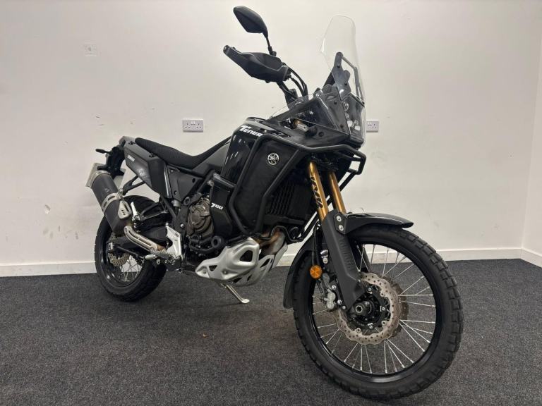 YAMAHA TENERE 700 WORLD RAID ** 12 MONTHS MOT - CRASH BARS - SEAT COVERS** 