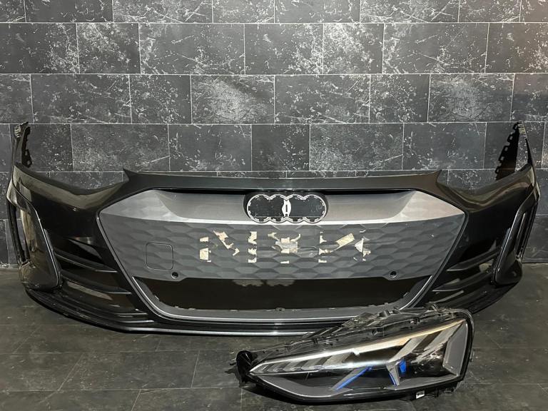 Audi e tron gt 2021 - 2025 genuine front bumper + passenger laser headlight for sale