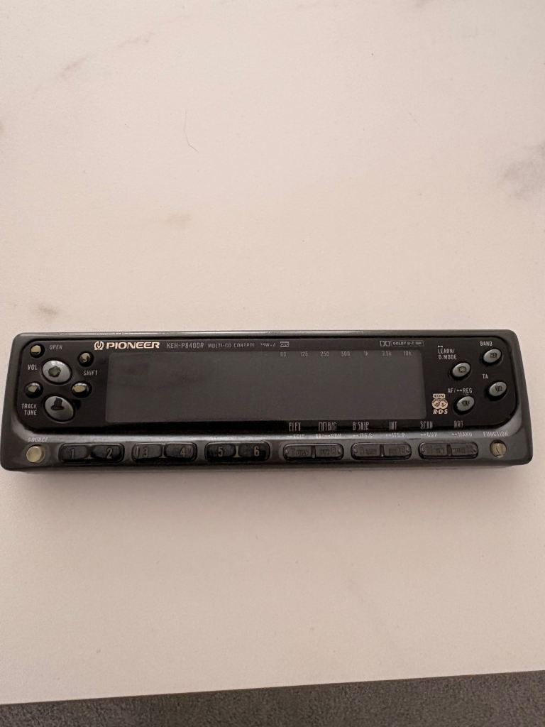 Pioneer KEH P 8400R car stereo face needed