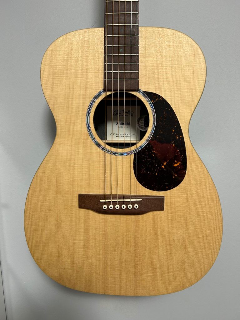 Martin guitar x series 00 - x2