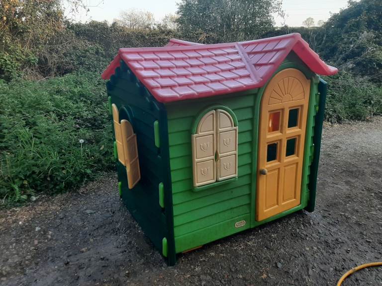 Free Little Tikes play house 