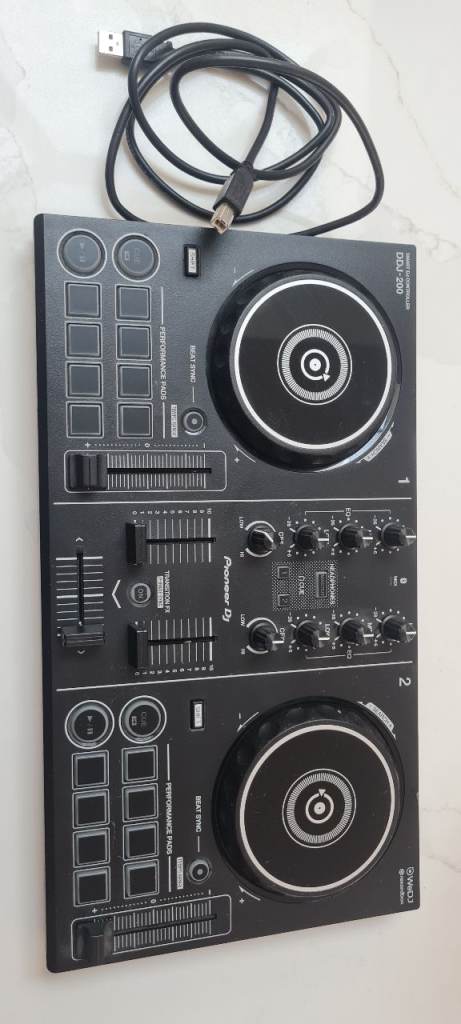 Pioneer ddj-200 controller