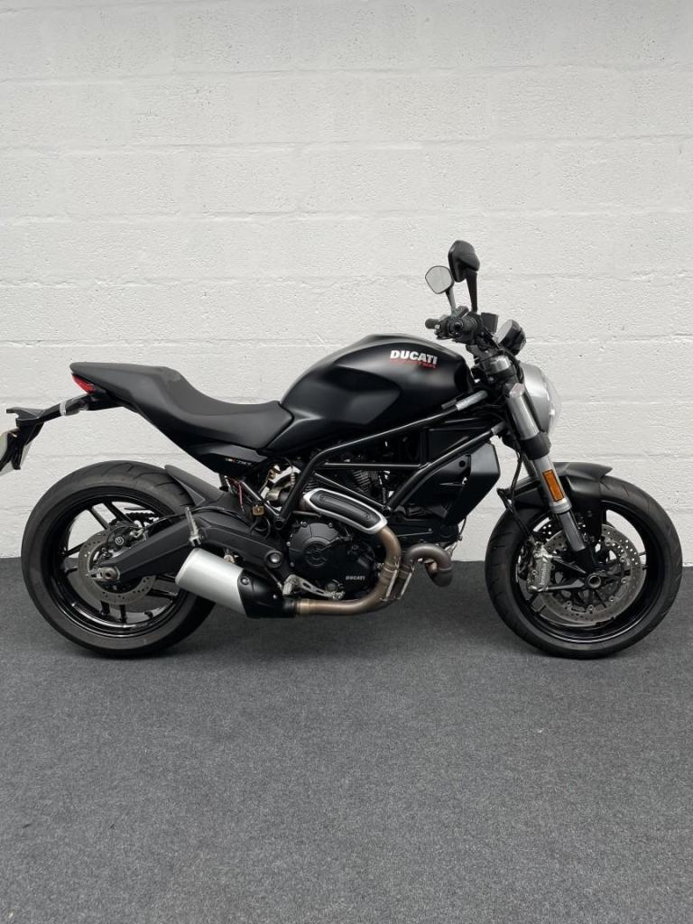 Ducati Monster 797 - 2018 - 6.5K Miles - Belts done 2023