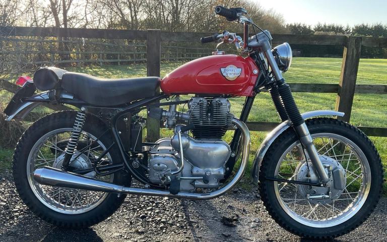 Royal Enfield Constellation Desert Sled / Green Laner 1961 – Interceptor Replica