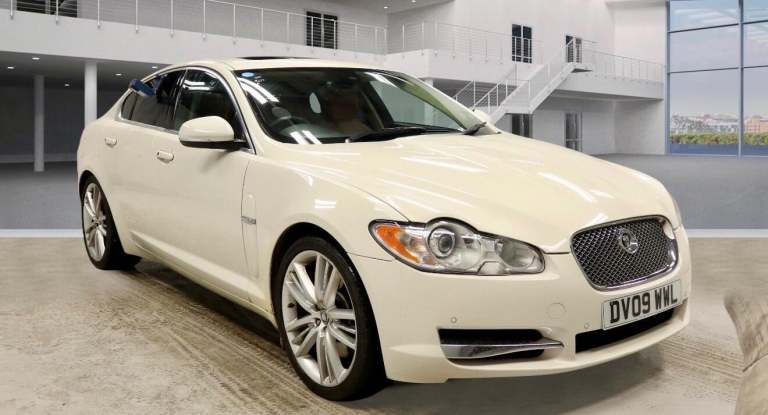 2009 Jaguar XF 3.0d V6 Portfolio Auto Euro 5 4dr SALOON Diesel Automatic