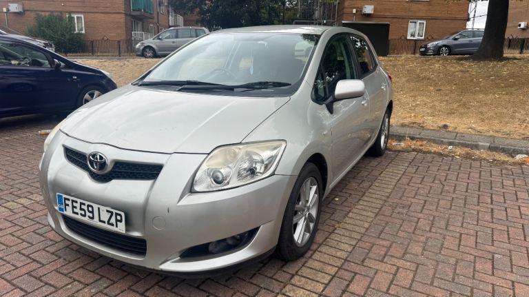 Toyota, AURIS, Hatchback, 2009, Semi-Auto, 1598 (cc), 5 doors