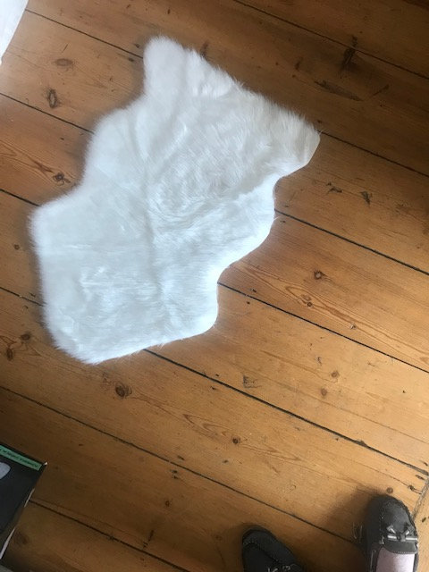 New Lovely Sheepskin Rug