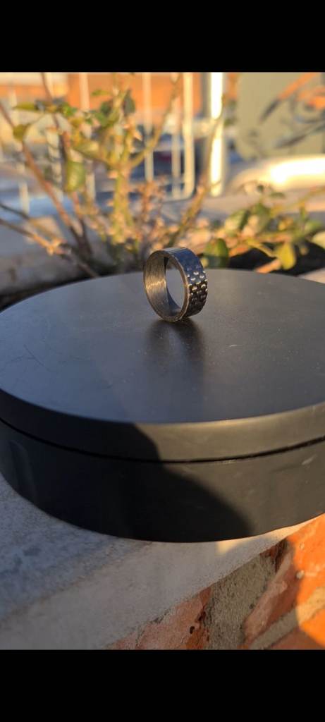 Mens Carbon Fibre Black Ring Size V