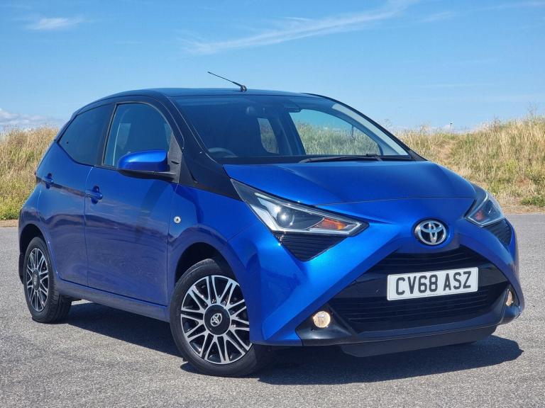 2018 Toyota AYGO 1.0 VVT-i x-clusiv Euro 6 5dr (Safety Sense) HATCHBACK Petrol Manual
