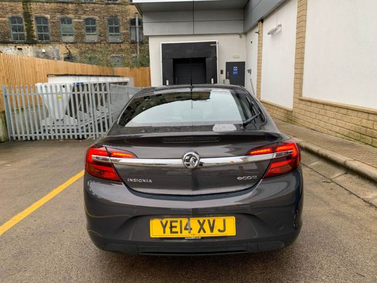 2014 VAUXHALL INSIGNIA 2.0 CDTI ELITE £20 TAX +LEATHER +FULL HISTORY DIESEL CHEAP BARGAIN