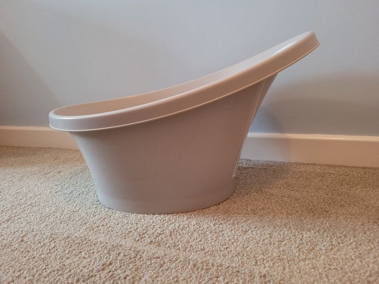 Shnuggle Baby Bath