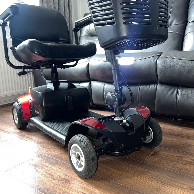 Mobility scooter Pride GOGO Traveler LX