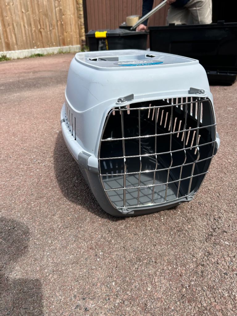 Pet carrier