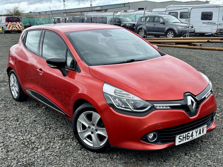 RENAULT CLIO 1.5 Dynamique MediaNav dCi 90 Stop & Start 2014