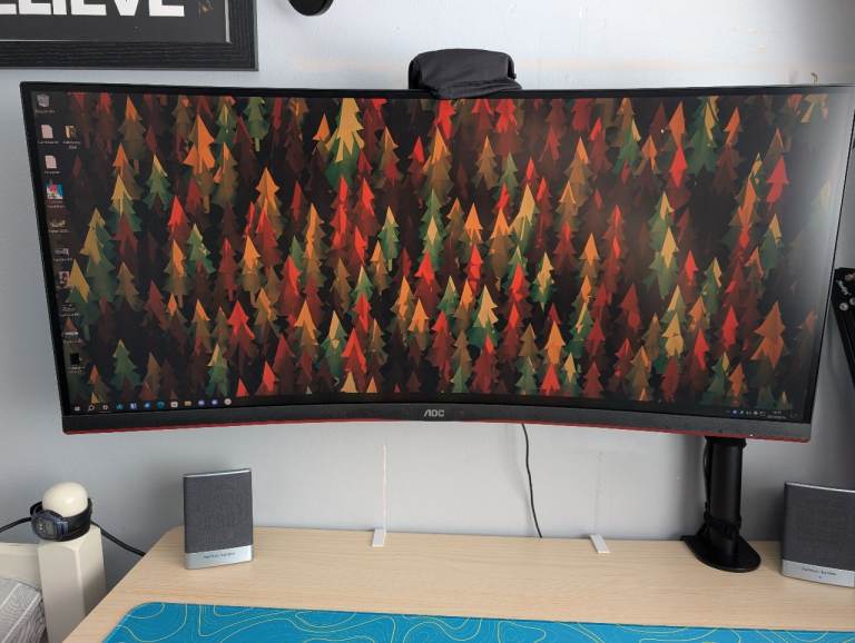 34" Ultra Wide Curved AOC Gaming Monitor 