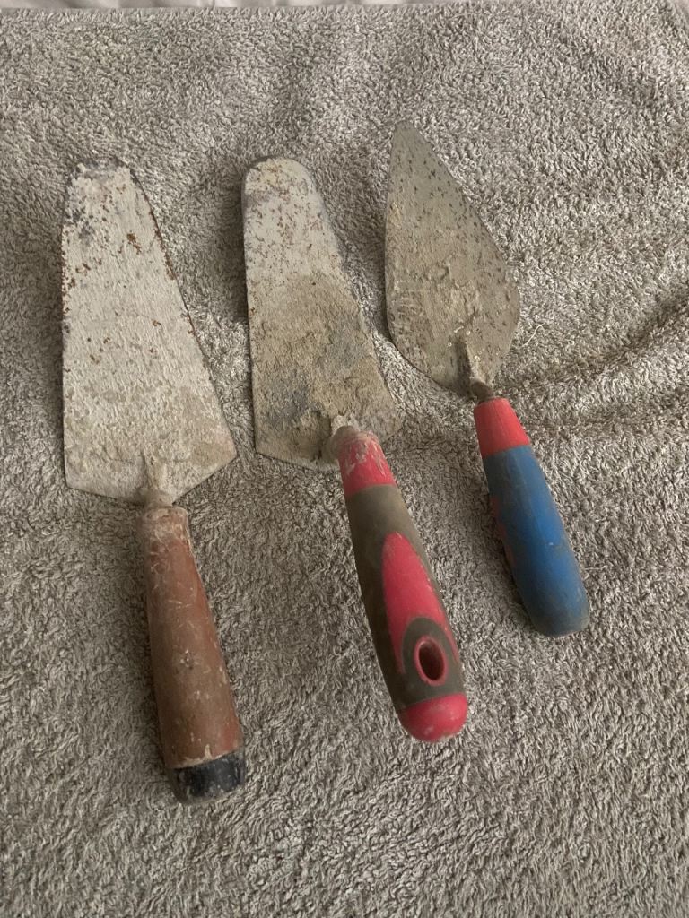 Set of 3 Used Masonry Trowels – Fair Condition