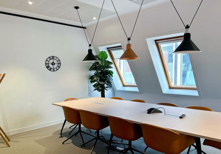 Glasgow - G21PP \ Flexible Office Space for Up to 10 Workstations - Move In Today