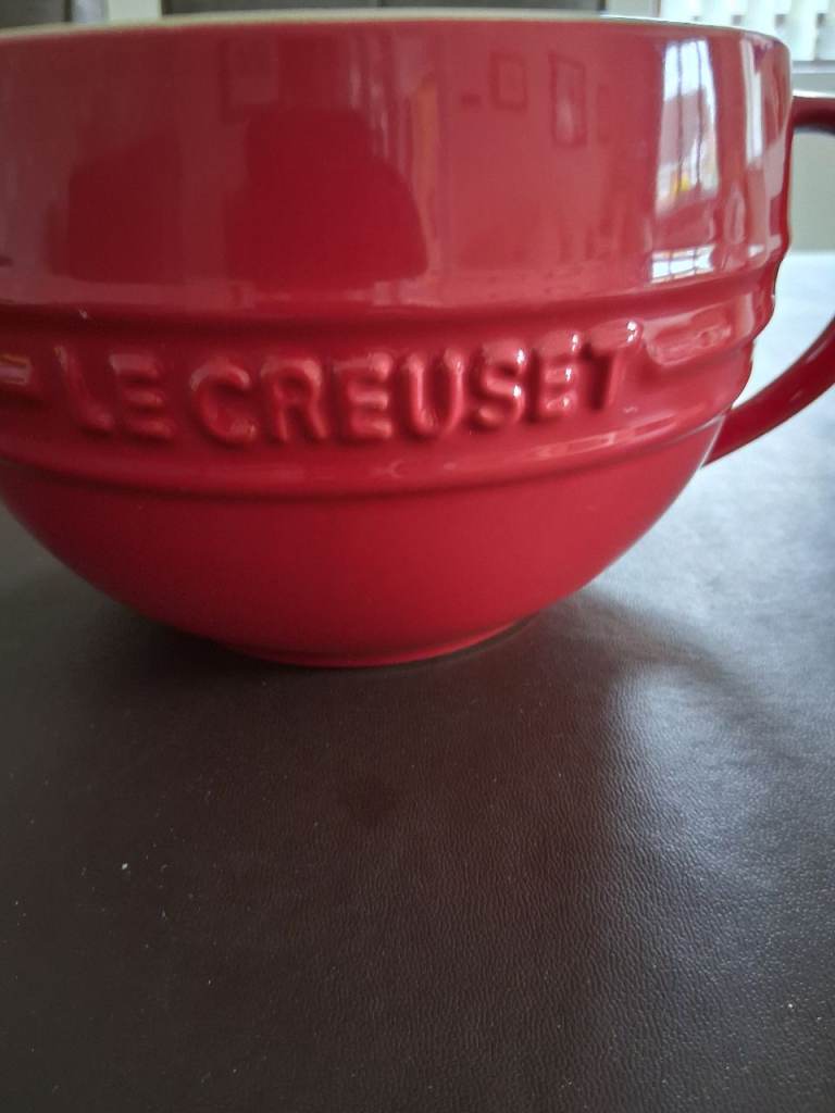 Le creuset lge mixing jug 2ltr