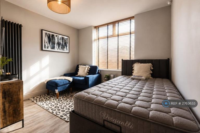 1 bedroom in Nursery Lane, Gateshead, NE10 (#2763633)