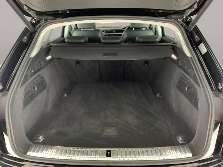2020 Audi e-tron 230kW 50 Quattro 71kWh Sport 5dr Auto ESTATE ELECTRIC Automatic