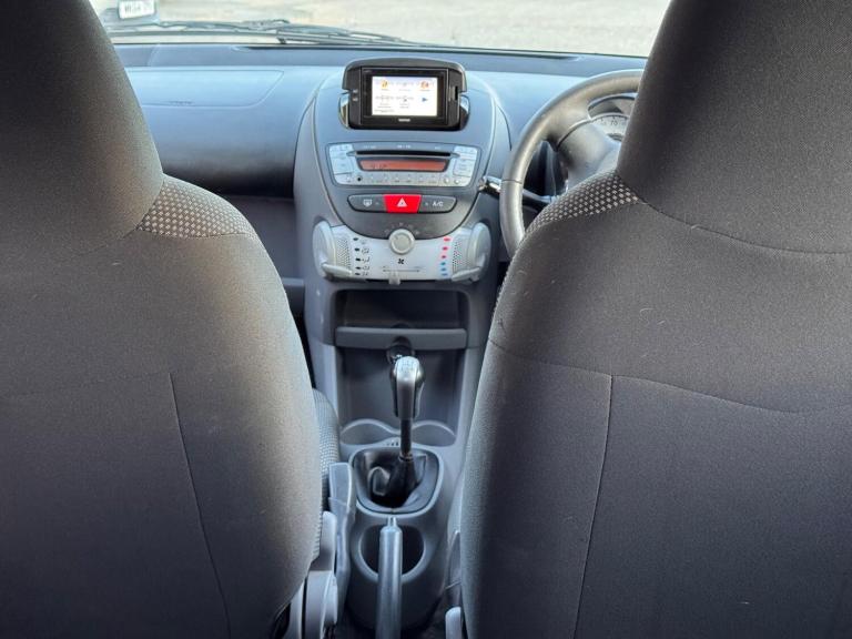 2011 Toyota AYGO Hatchback (2005 - 2012) Hatchback Petrol Manual